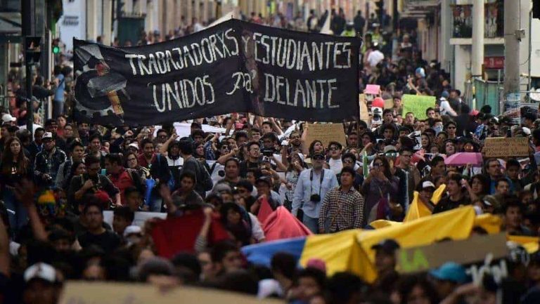 Universitarios: «Nos cansamos del gobierno de Lenín Moreno»