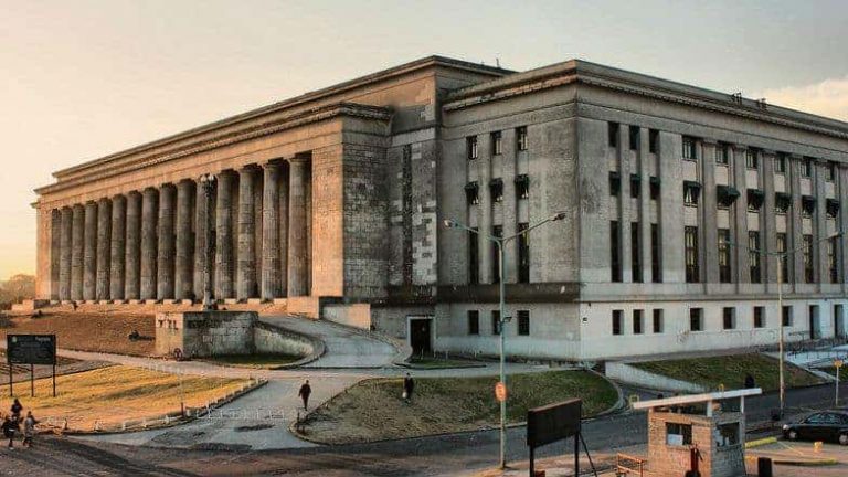 Universidad pública de Argentina, entre las mejores 70 universidades del mundo