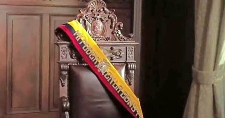 Se busca un Presidente – Opinión