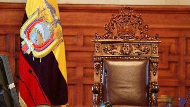 16 candidatos buscan llegar al sillón de Carondelet.