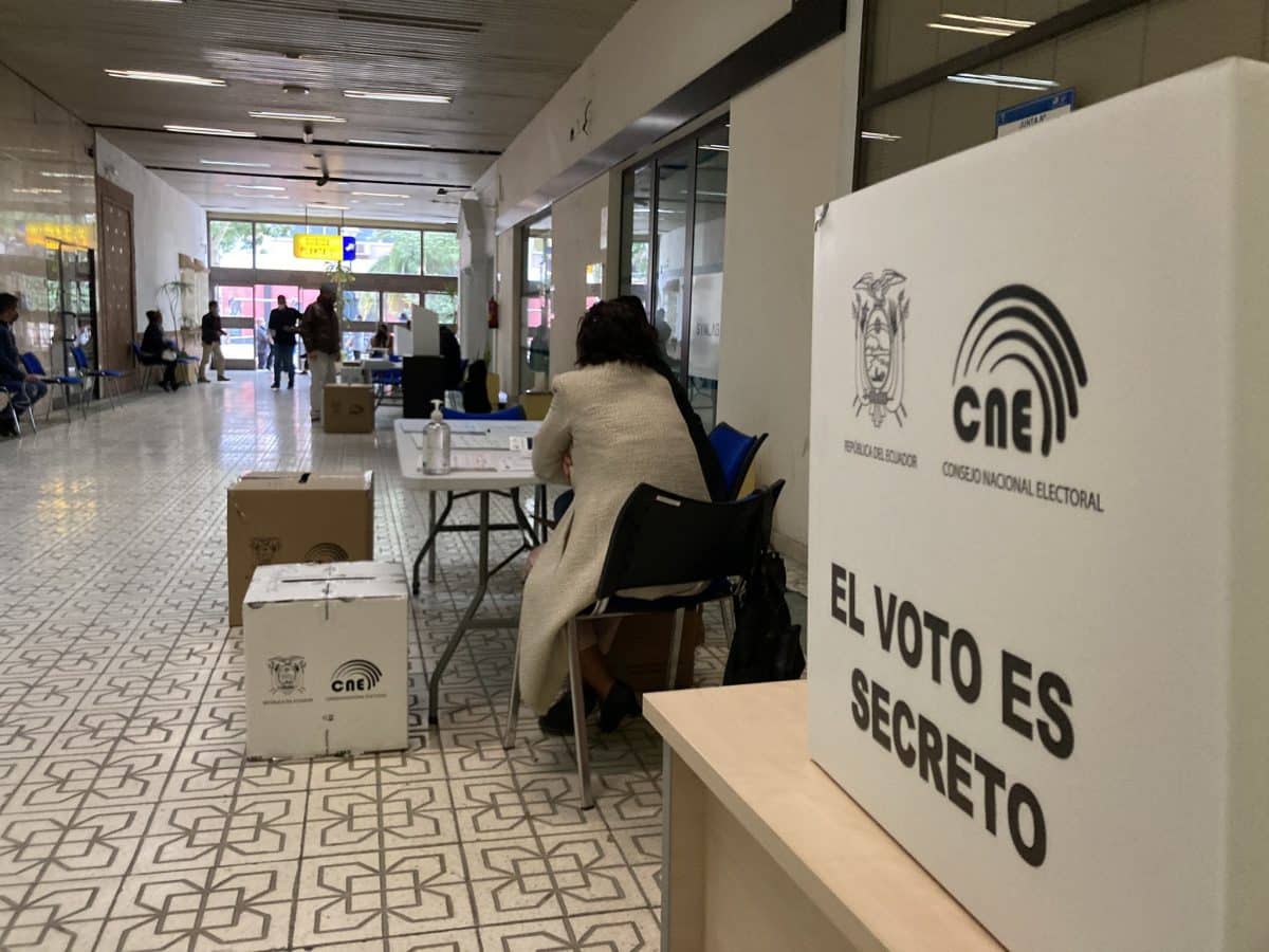 Voto en Barcelona, España. Foto: Telesur TV.