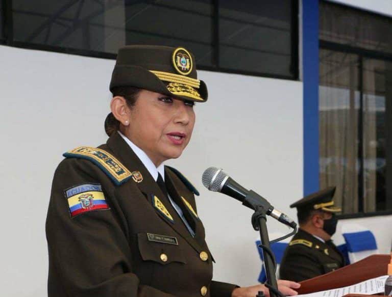Mal y tarde: Gobierno designa a la primera mujer Comandante General de Policía