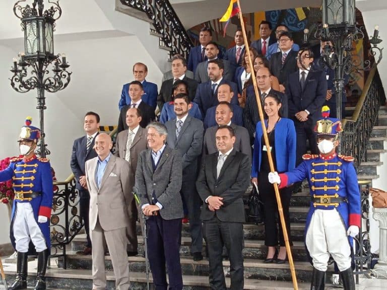 Solo 14 mujeres ocupan altos cargos políticos en el gabinete de Lasso