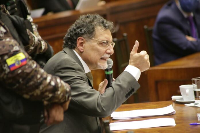 Pablo Celi comparece en la Asamblea. Fuente: Asamblea Nacional