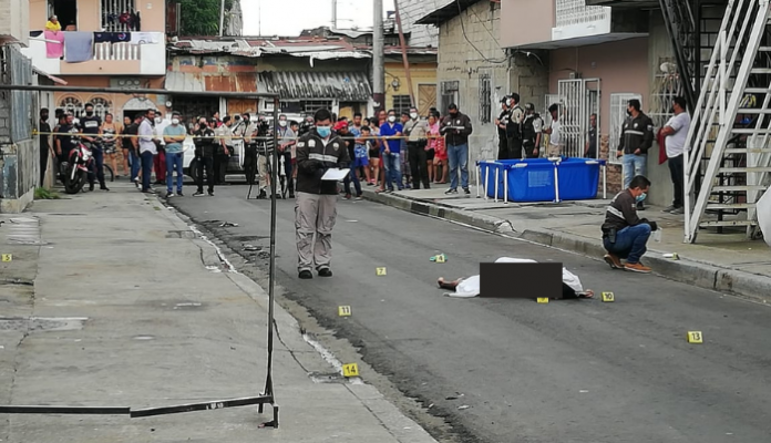 Atentados y muertes violentas en Ecuador / Radio La Calle