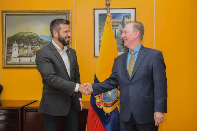 Arosemena es el ministro ‘amigo’ de Estados Unidos y los multilaterales
