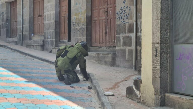 Terrorismo llega a Quito: bomba estalla en el Centro Histórico