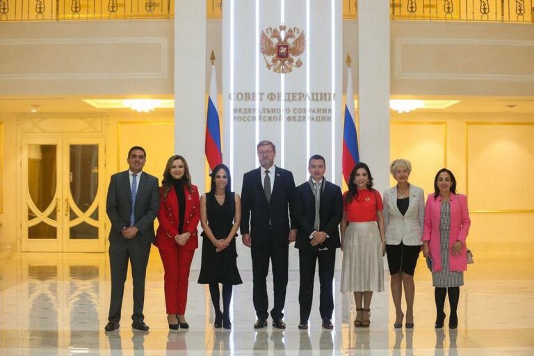 Gobierno reclama viaje de siete asambleístas a Rusia