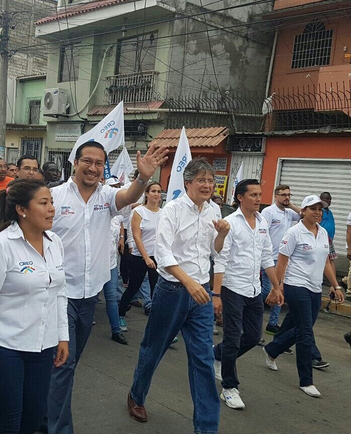 Hernán Ulloa y tres consejeros del CPCCS fueron censurados por la Asamblea.