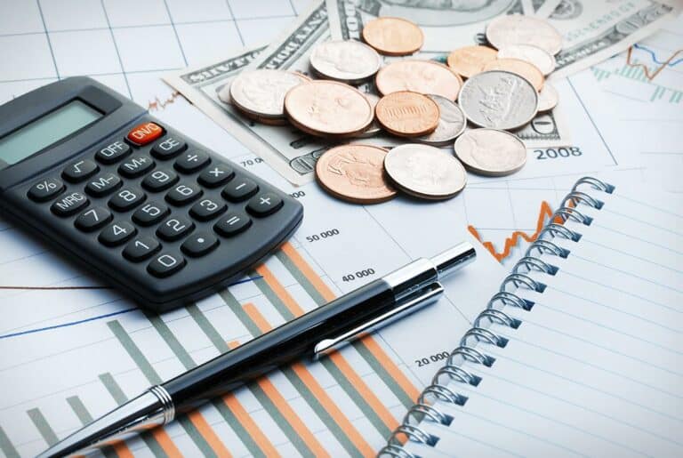 Quienes ganen más de USD 977 al mes pagarán Impuesto a la Renta