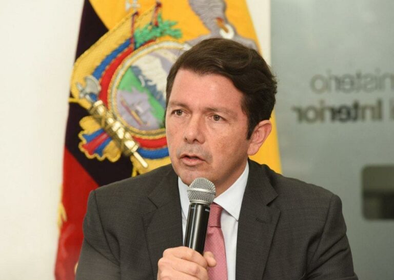 El narco podría financiar la campaña por el “no”, según Jiménez