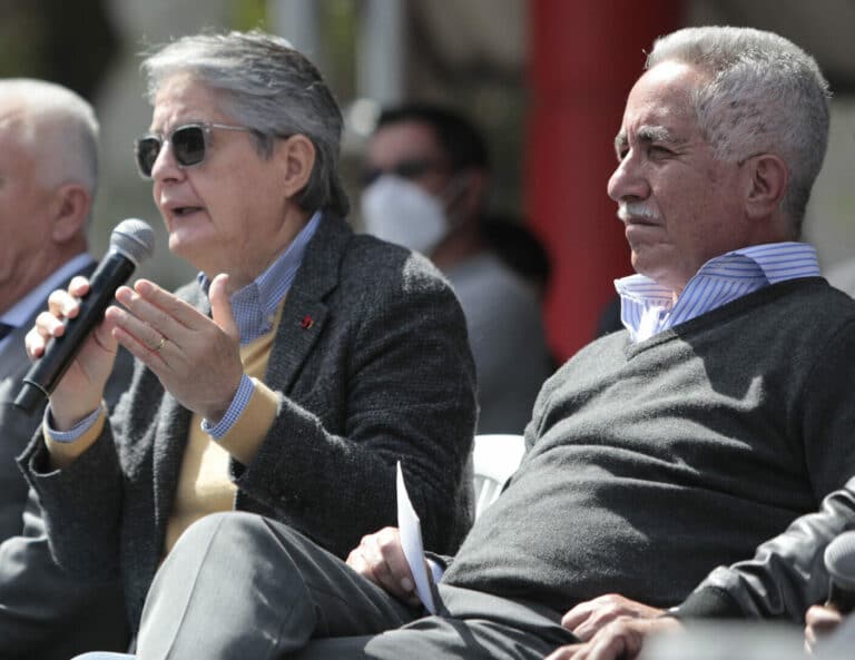 Pipo Laso aconseja a Lasso que saque a Iván Correa, Jiménez y Caicedo
