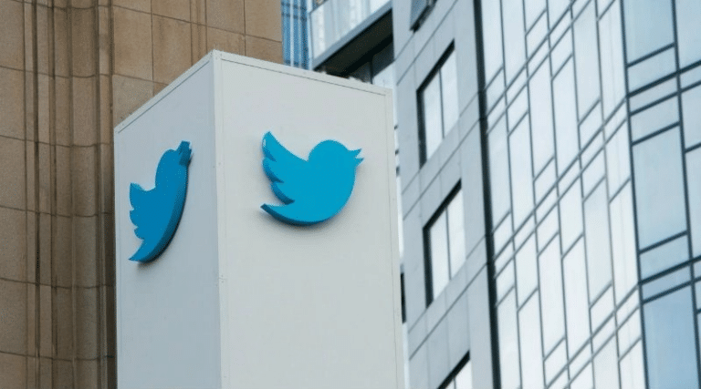 Medios de comunicación rechazan «etiqueta gubernamental» de Twitter