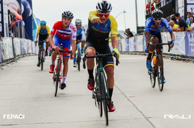 Kevin Navas es el campeón Panamericano de ciclismo Junior 2023