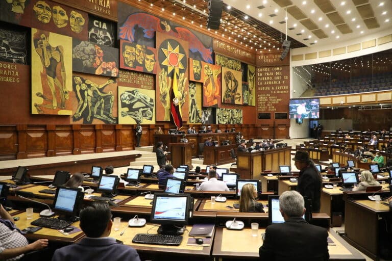 Pleno de la Asamblea tratará el informe del juicio político a Lasso