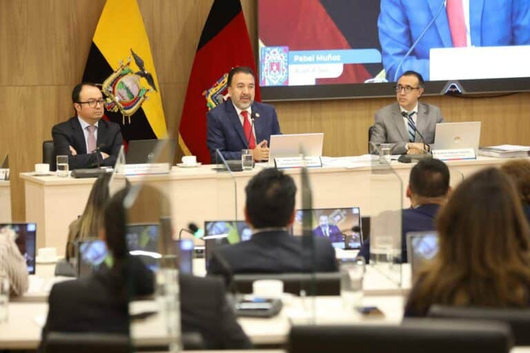 Concejales de Quito son excluidos de los directorios de las empresas públicas