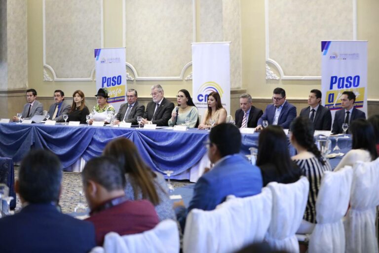 CNE capacita a los medios y los partidos para las elecciones anticipadas 2023