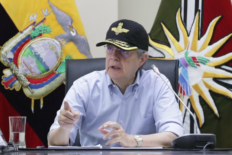 EE.UU. entregará multimillonaria cantidad a las FF.AA. ecuatorianas