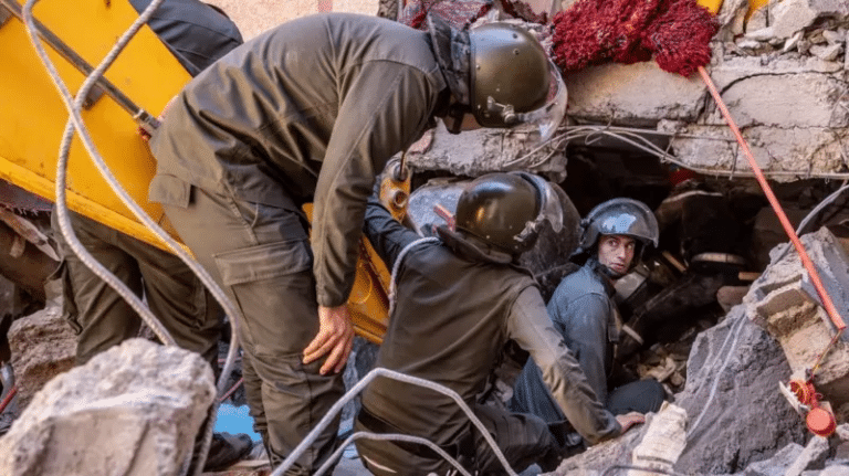 Más de 1.000 muertos tras devastador terremoto en Marruecos