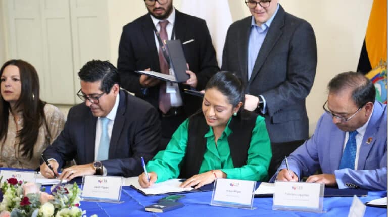 Prefecturas exigen al Gobierno el pago urgente de asignaciones pendientes