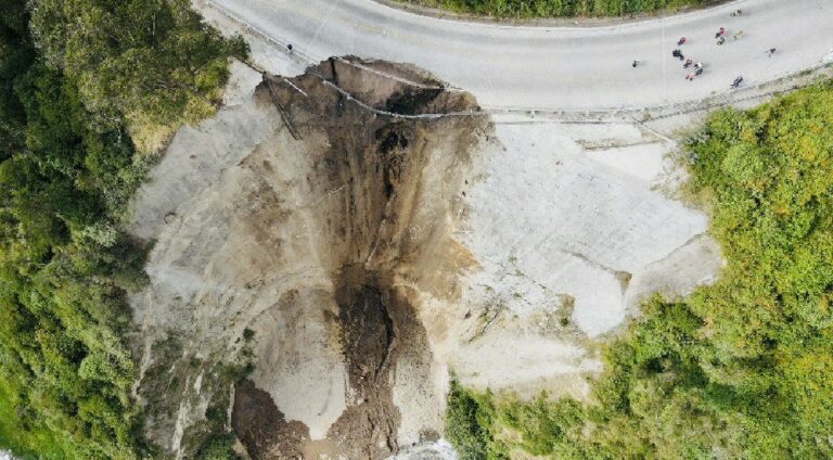 Municipio habilitará un solo carril en la Av. De los conquistadores