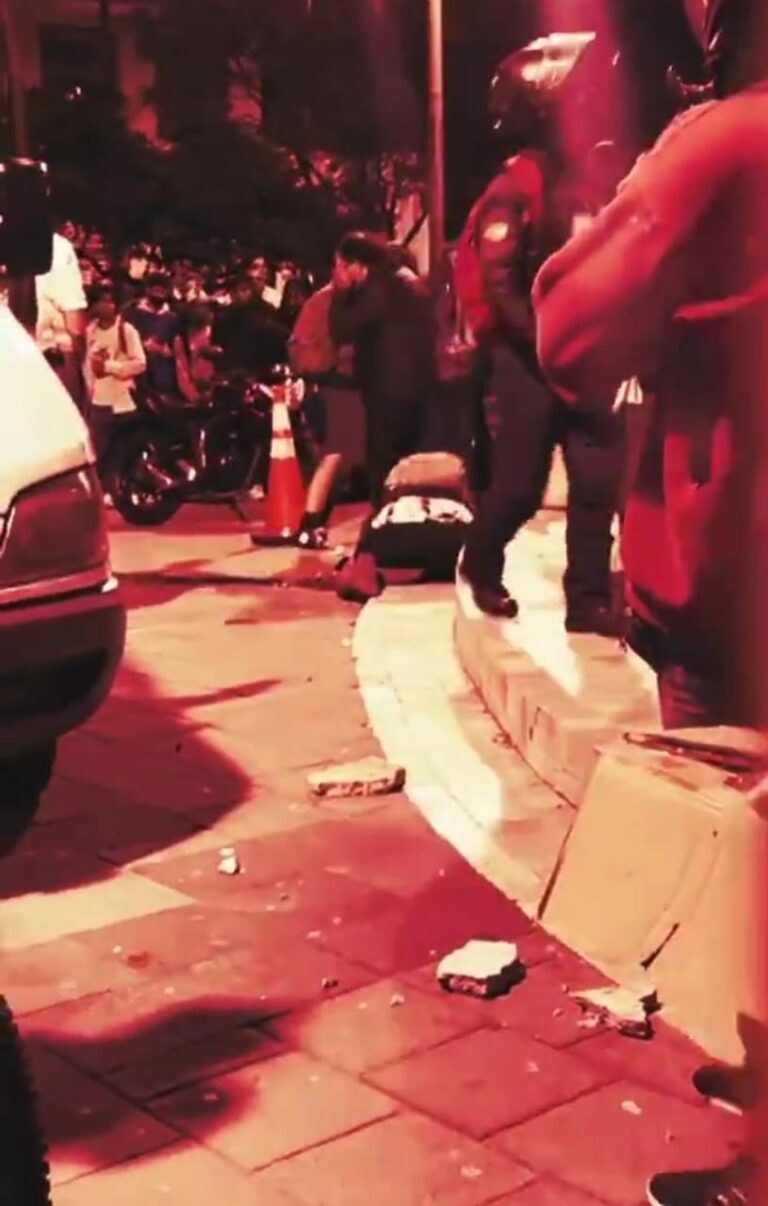 Esto se sabe del joven que murió luego de que una pieza de concreto golpeara su cabeza, en Quito