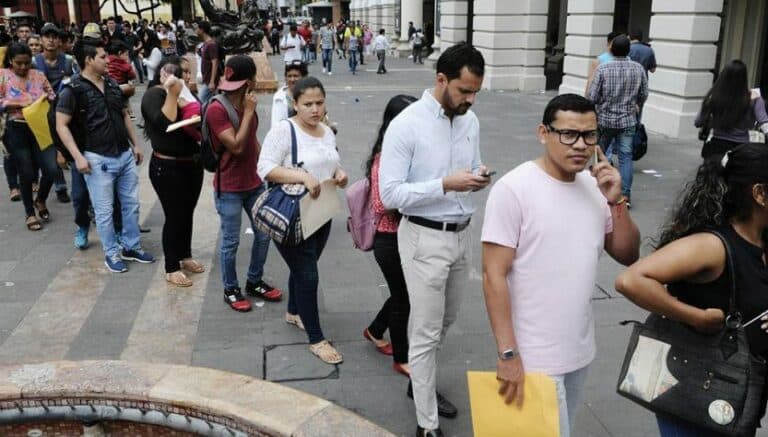 Crisis energética dejará en la calle a más de 3.000 trabajadores