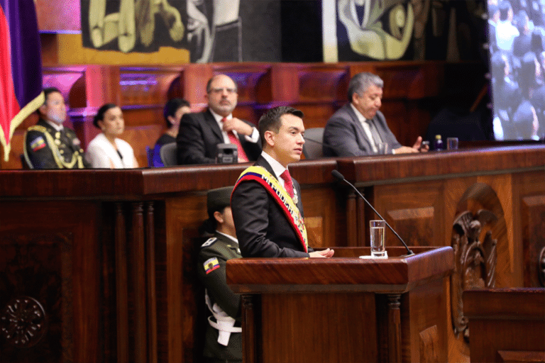 Oficialismo denuncia intento de golpe de Estado por parte de la Asamblea