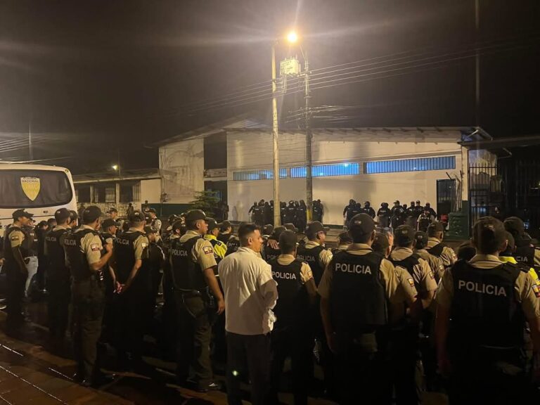 Desalojo policial en sede shuar desata denuncias de represión y vínculos extractivistas